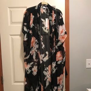 Sole Society Long Kimono NWT one size .